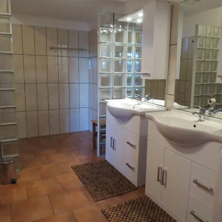 Apartment Irmgard Olipitz *
